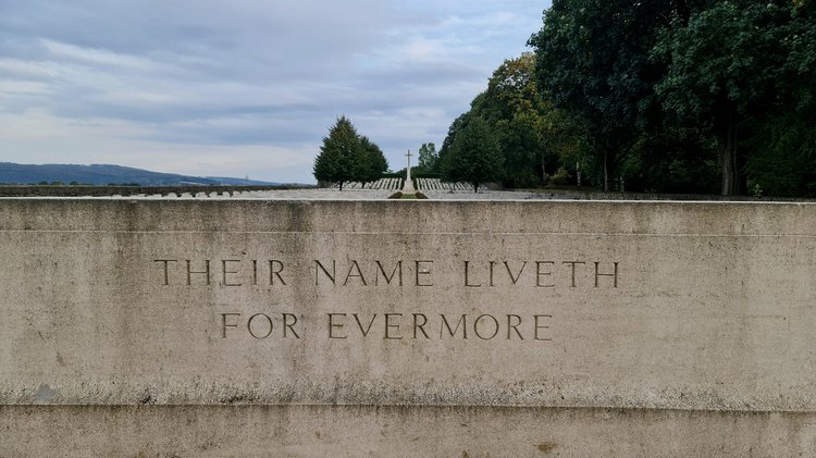 Der britische Teil der Gräberstätte in Kassel-Niederzwehren Der britische Teil der Gräberstätte in Kassel-Niederzwehren